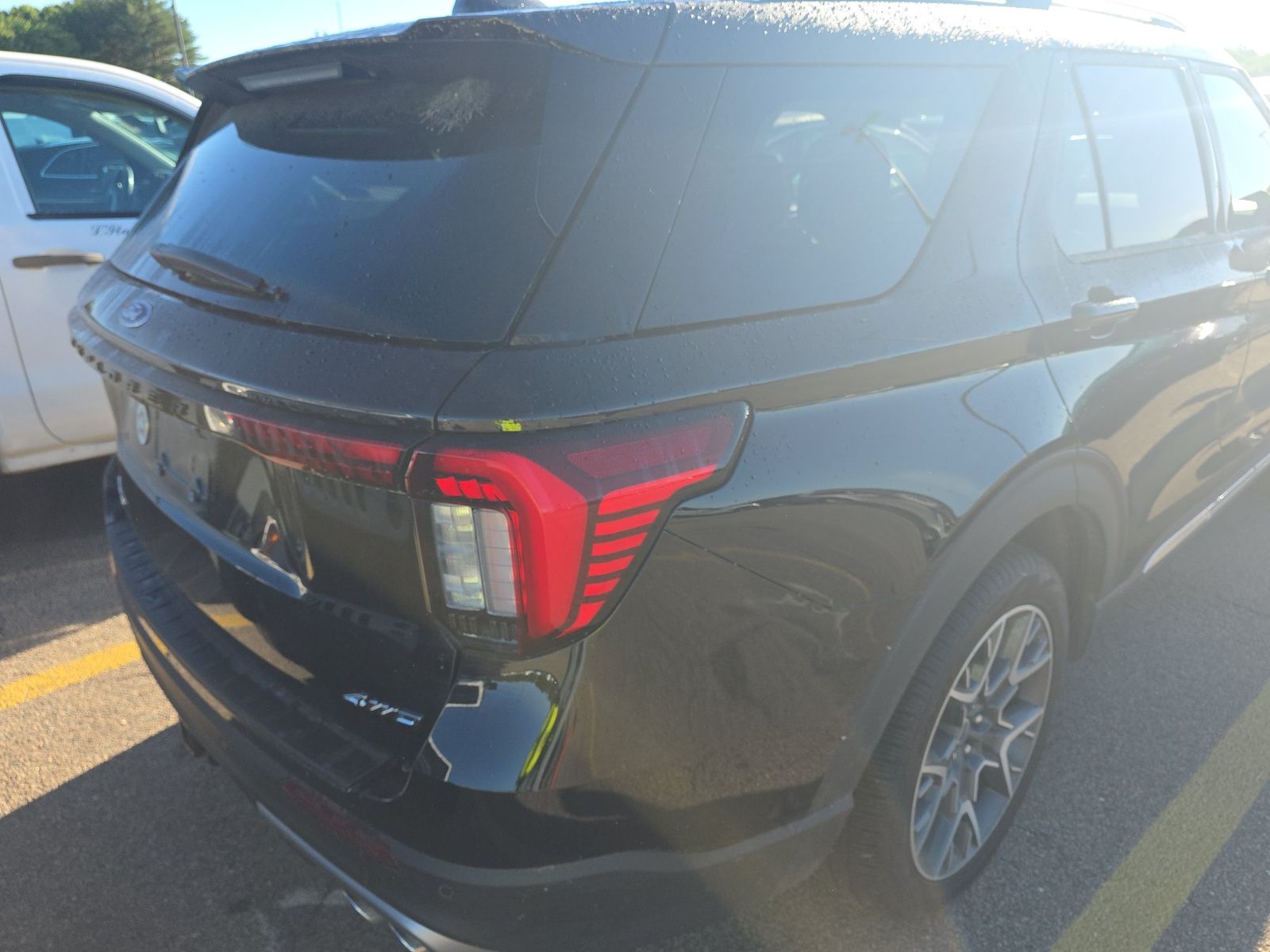 FORD EXPLORER - 5
