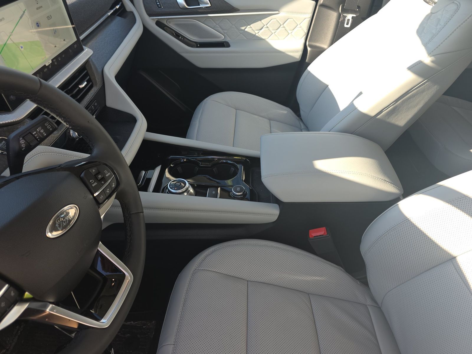 FORD EXPLORER - 8