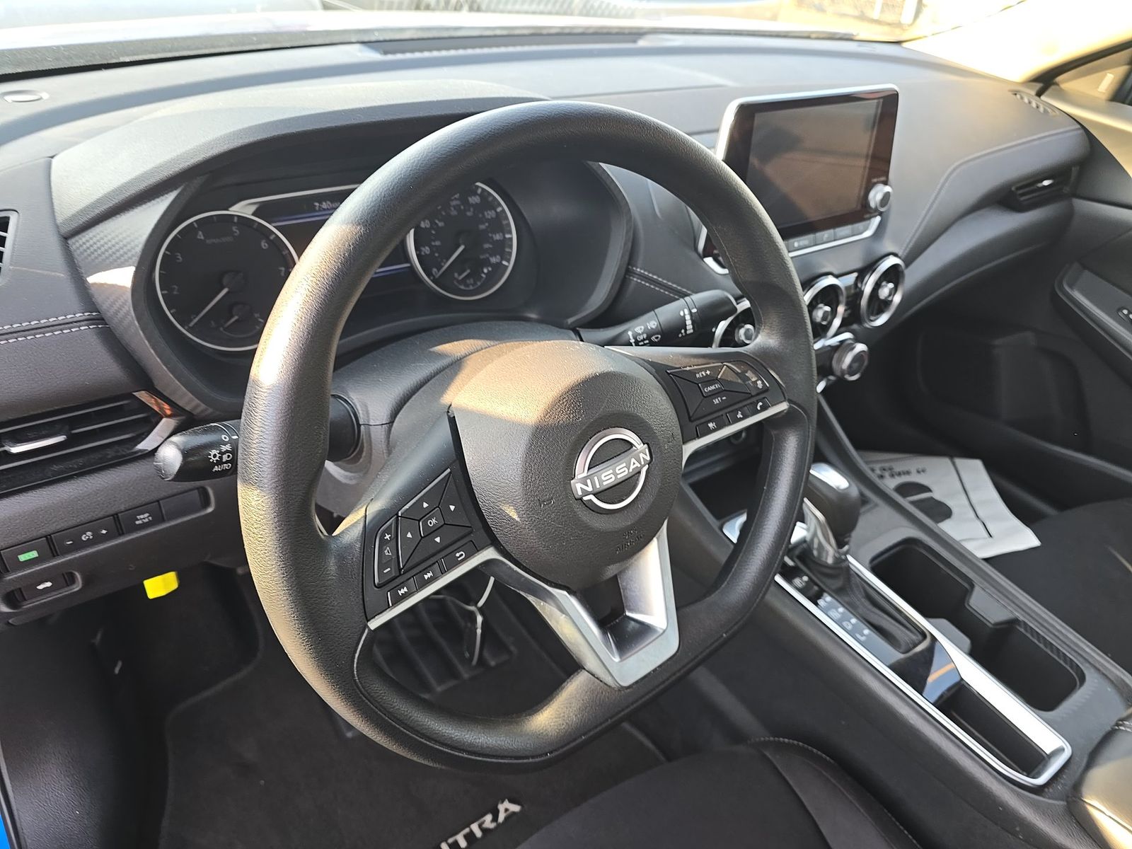 NISSAN SENTRA - 1