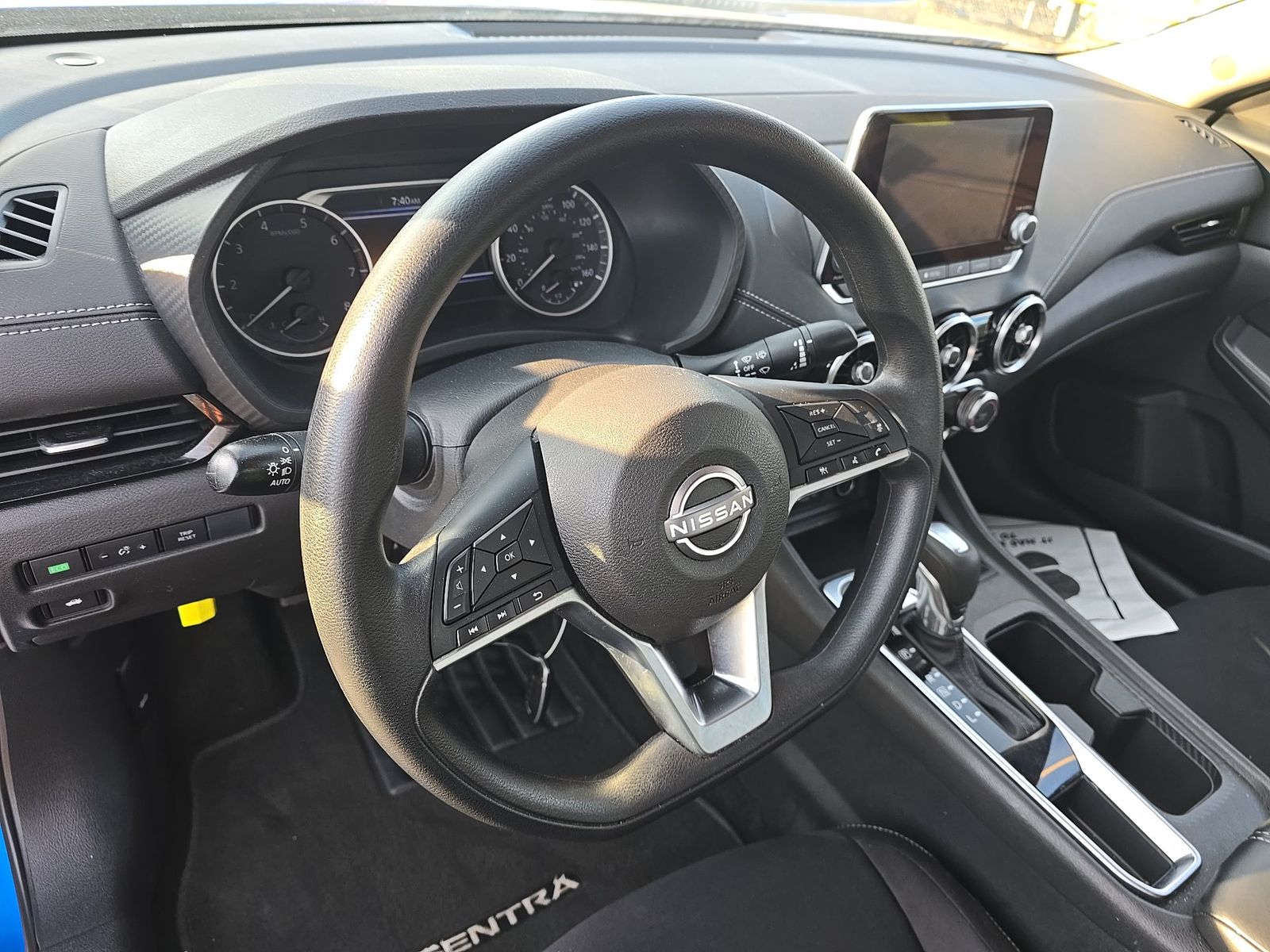 NISSAN SENTRA - 4