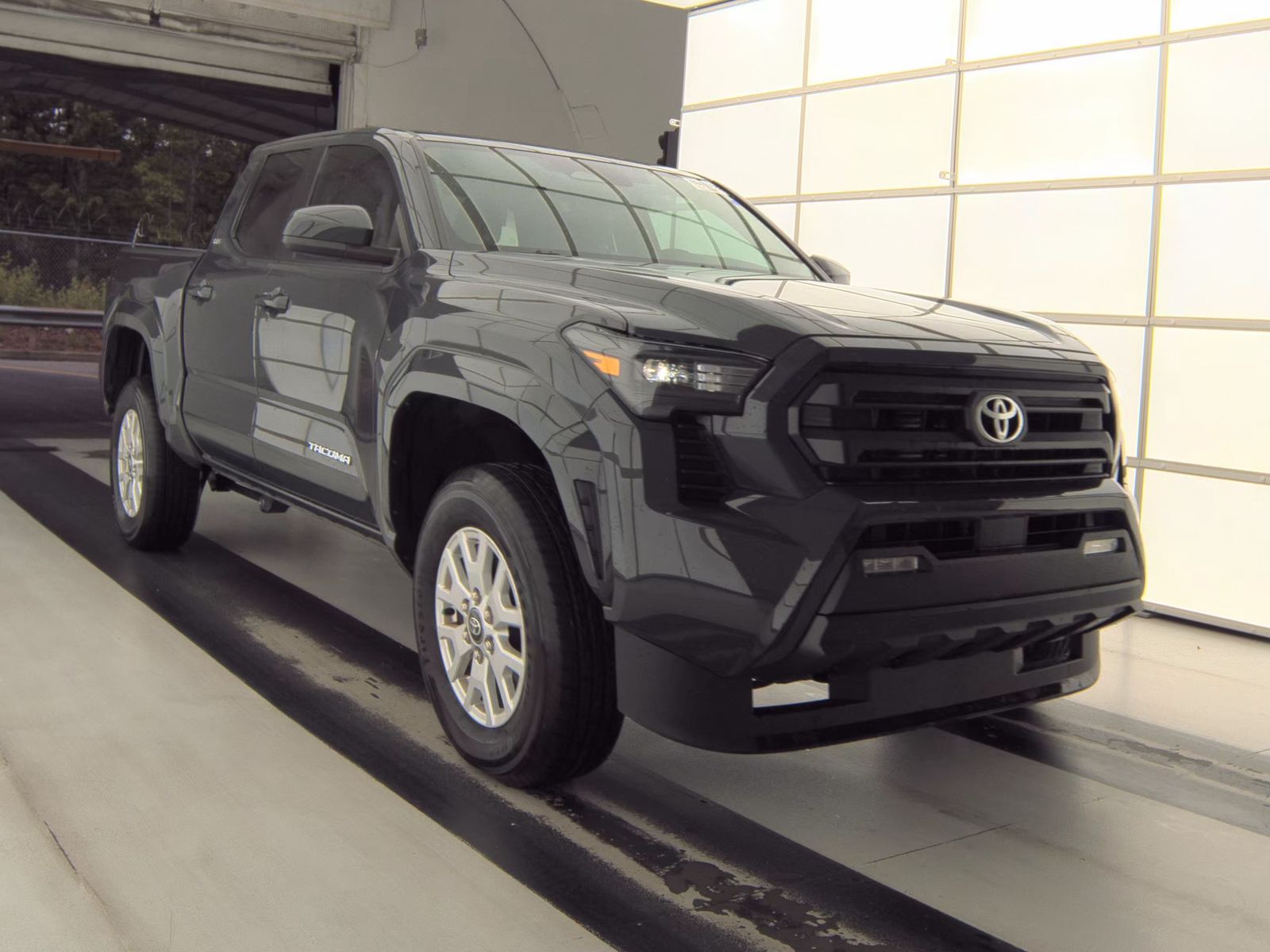 2026 Toyota Tacoma SR5 RWD