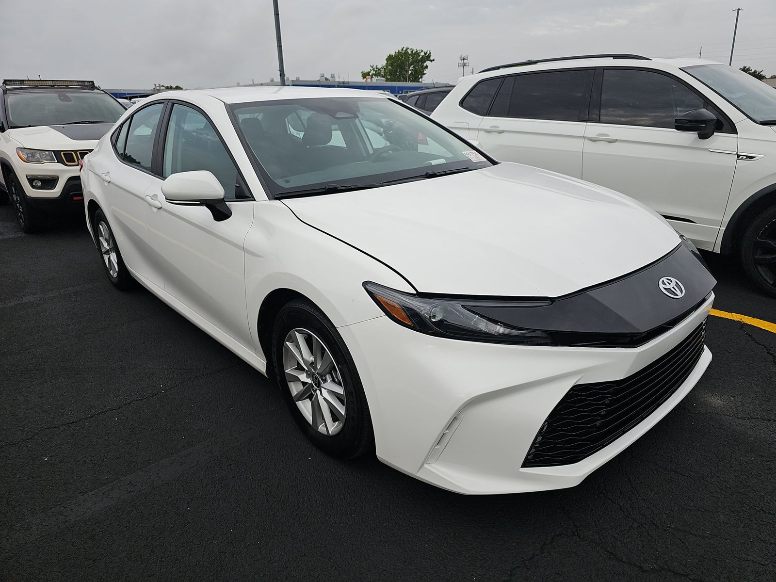 TOYOTA CAMRY - 4