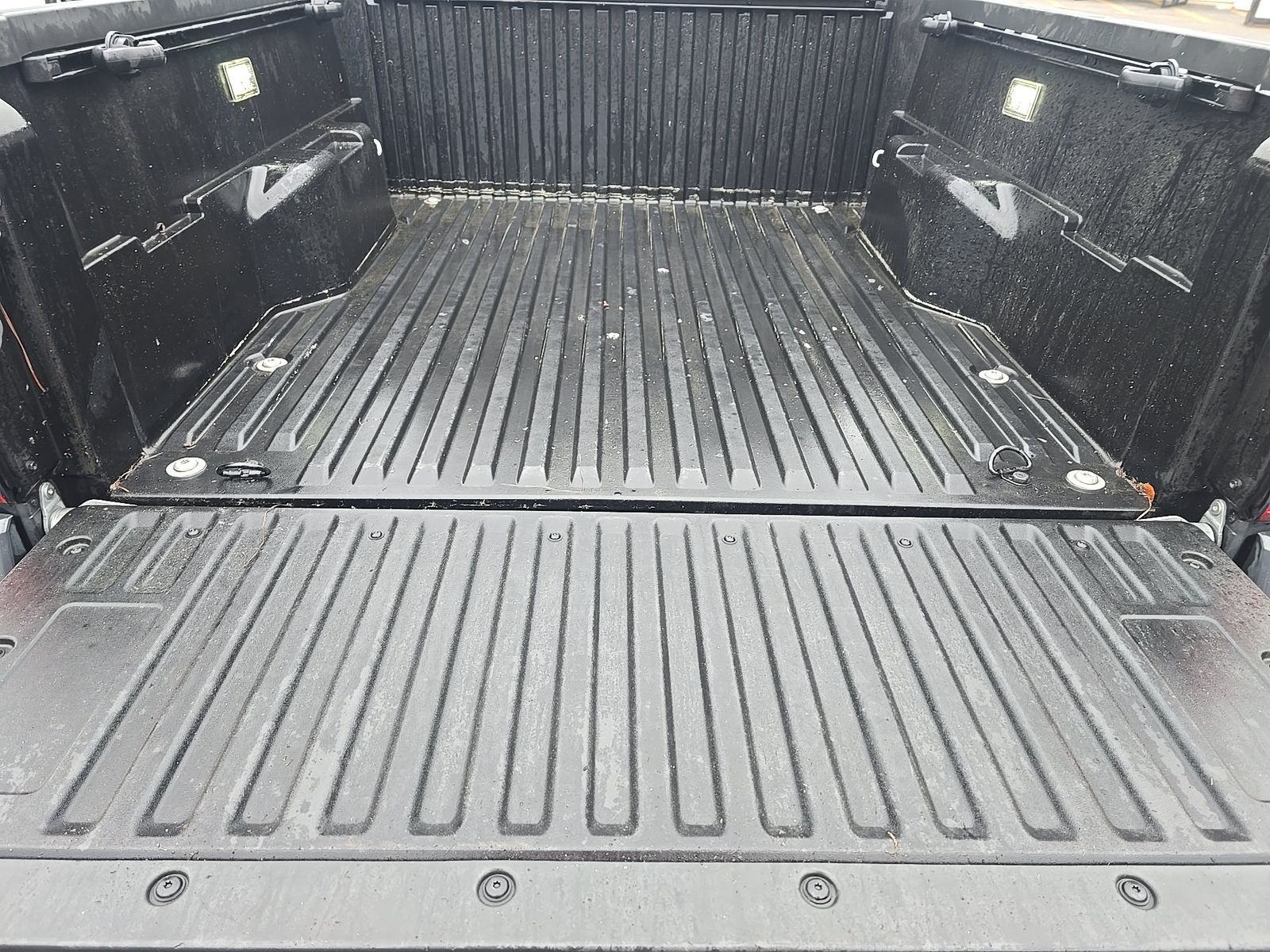2025 Toyota Tacoma SR5 RWD
