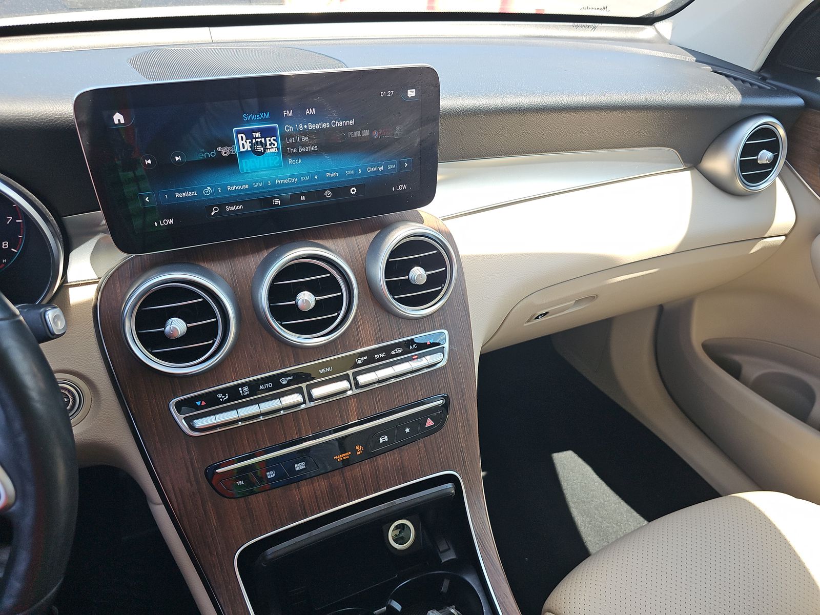2021 Mercedes-Benz GLC GLC 300 AWD