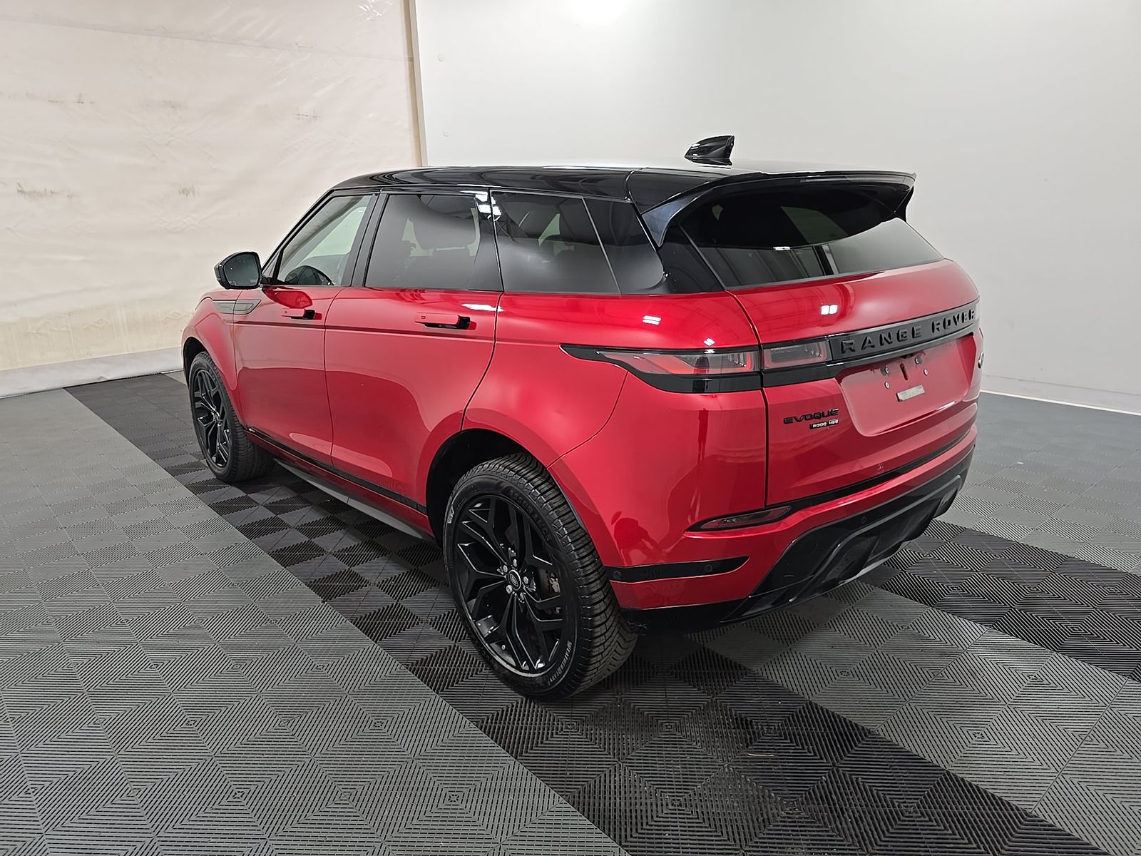 2020 Land Rover Range Rover Evoque R-Dynamic HSE AWD