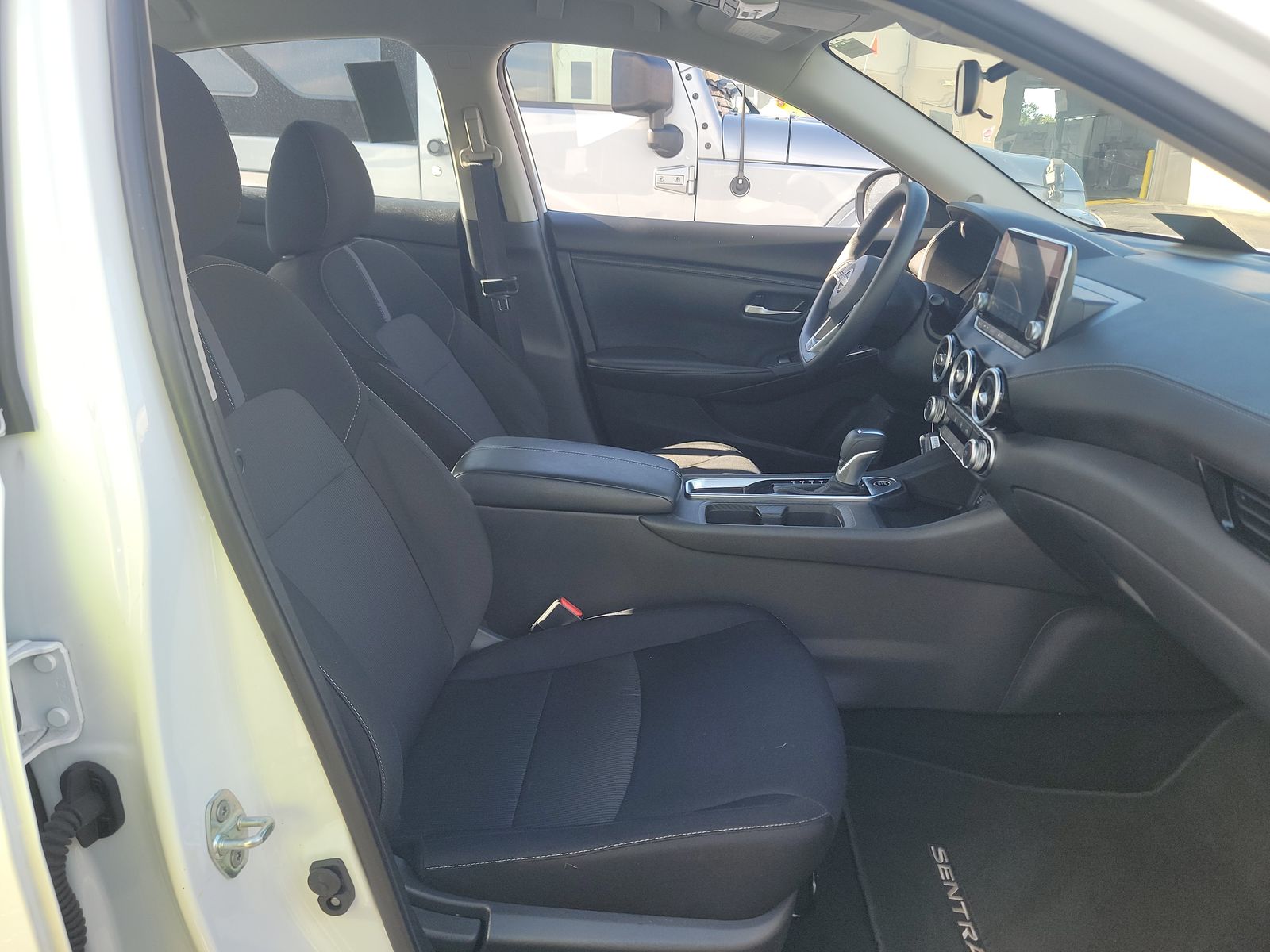 NISSAN SENTRA - 9