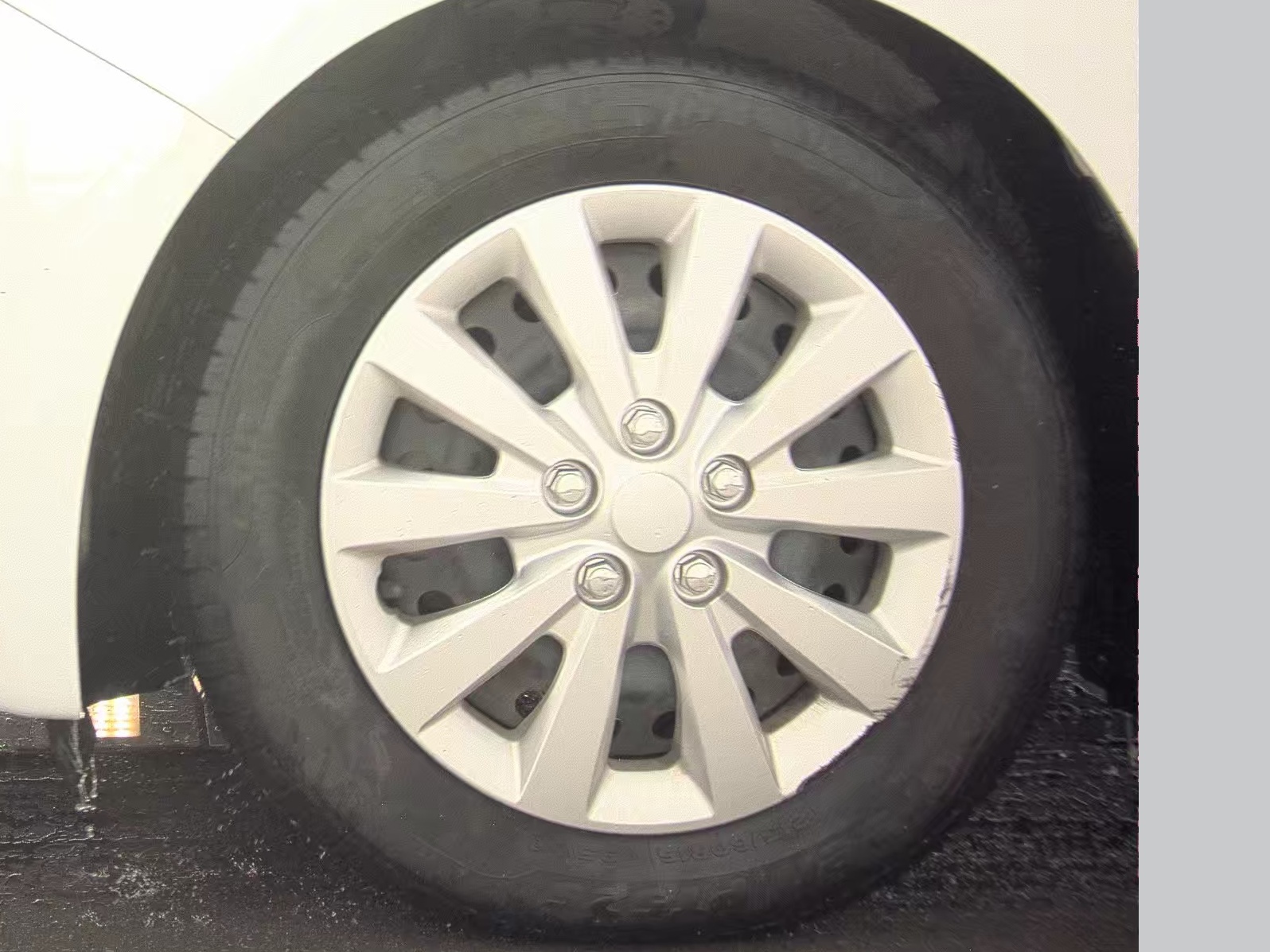 FORD FUSION - 10