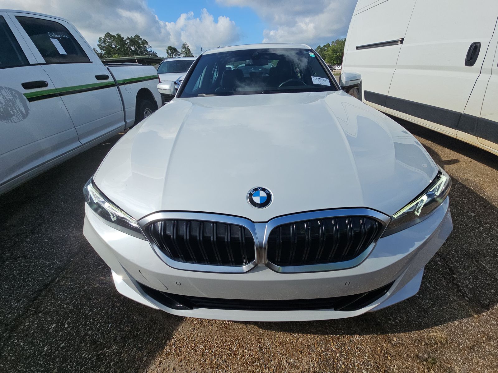 2025 BMW 3 Series 330i RWD
