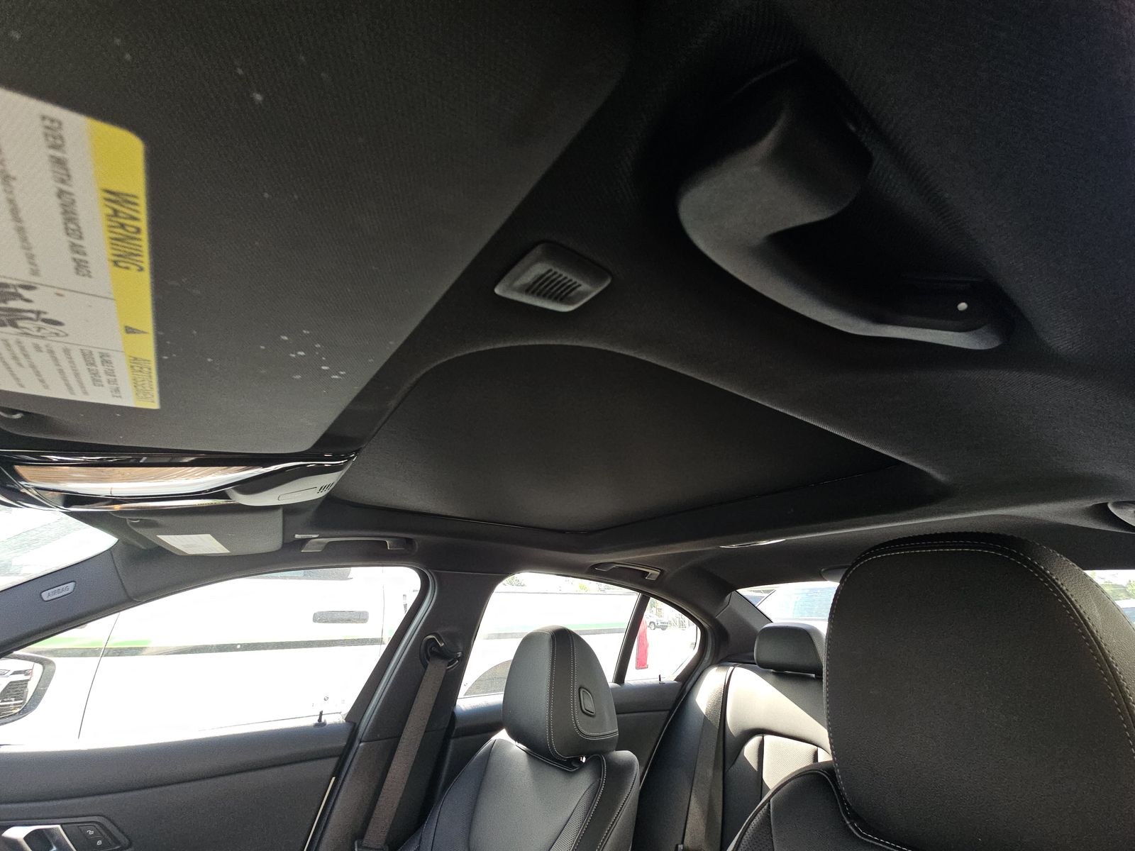 2025 BMW 3 Series 330i RWD