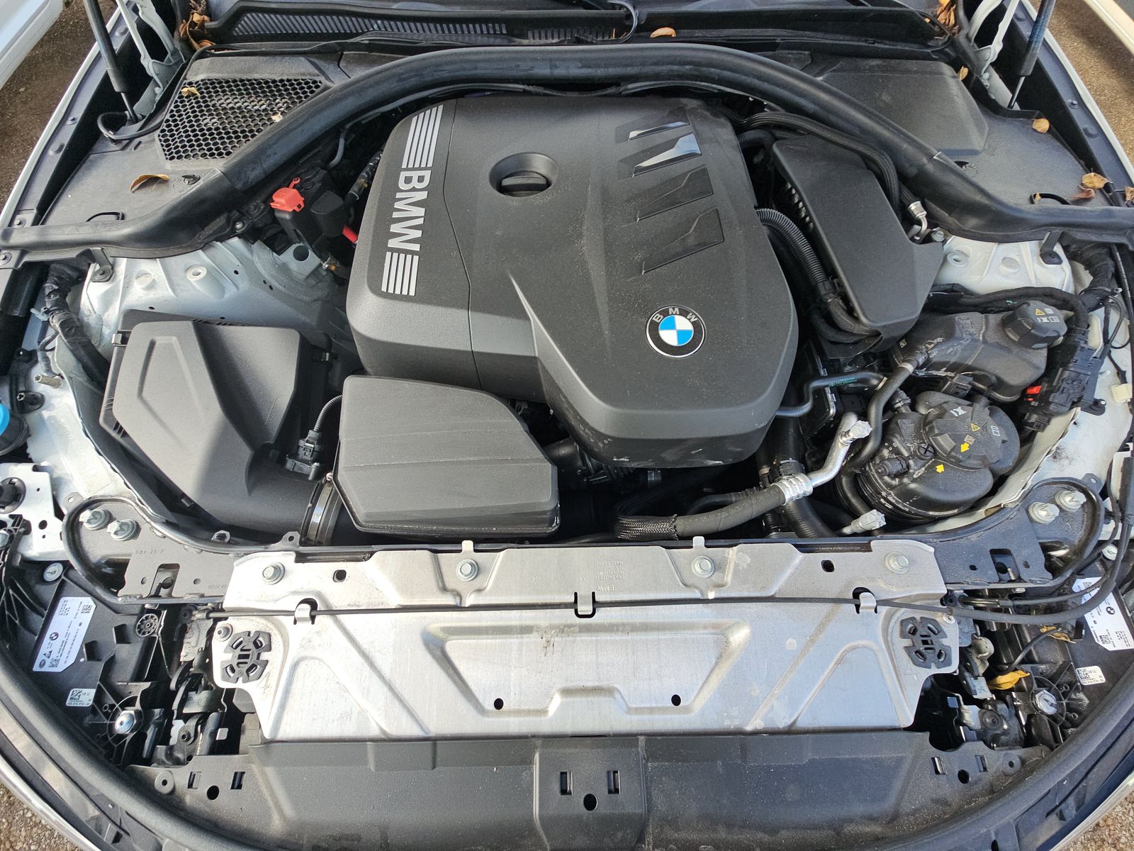 2025 BMW 3 Series 330i RWD