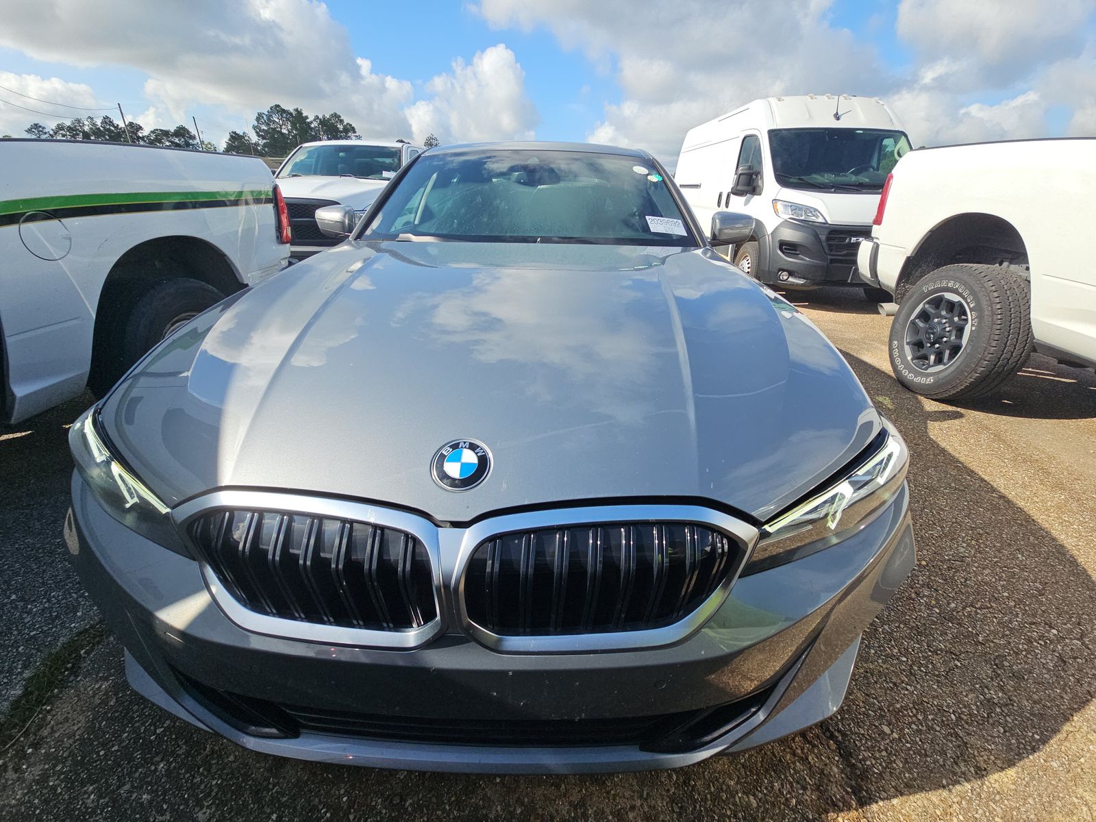 2025 BMW 3 Series 330i RWD