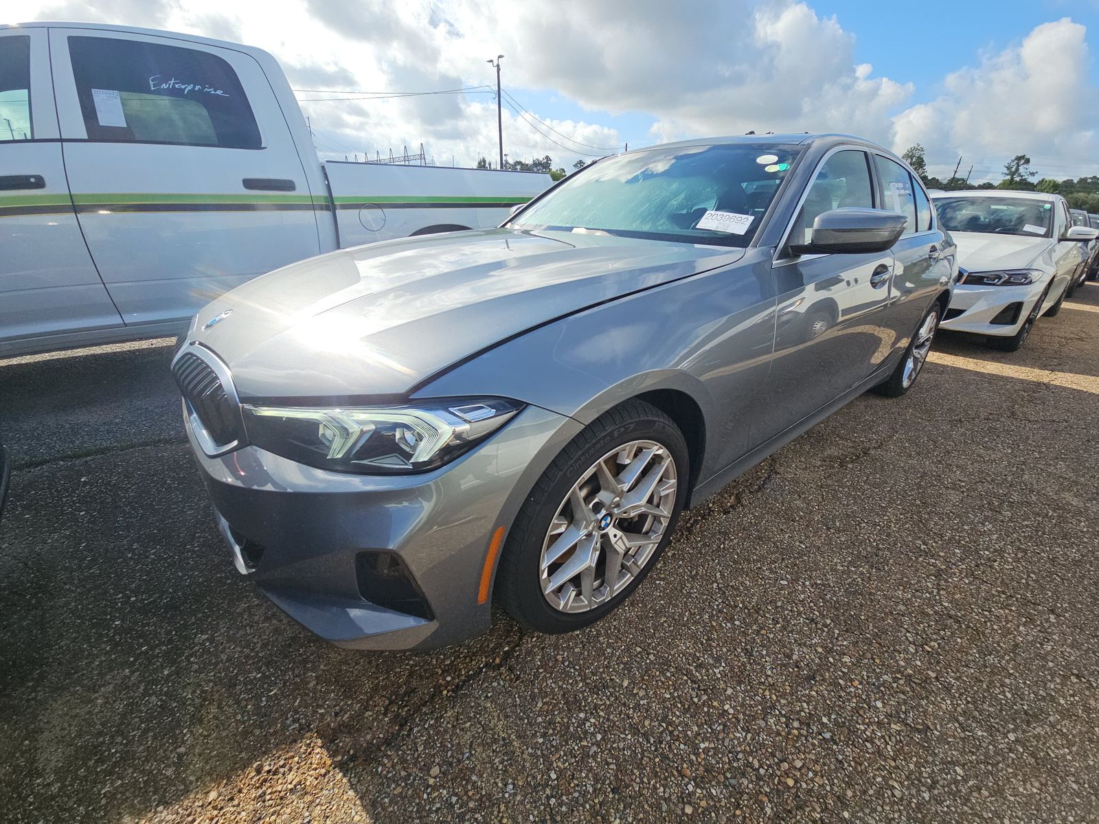 2025 BMW 3 Series 330i RWD