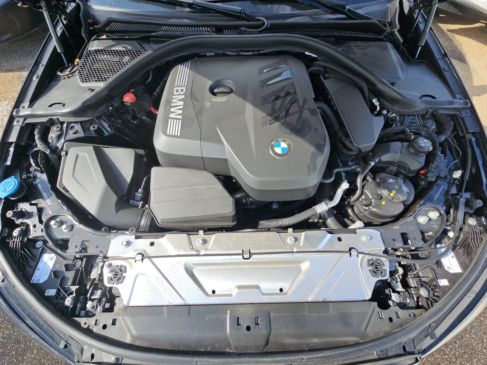 2025 BMW 3 Series 330i xDrive AWD