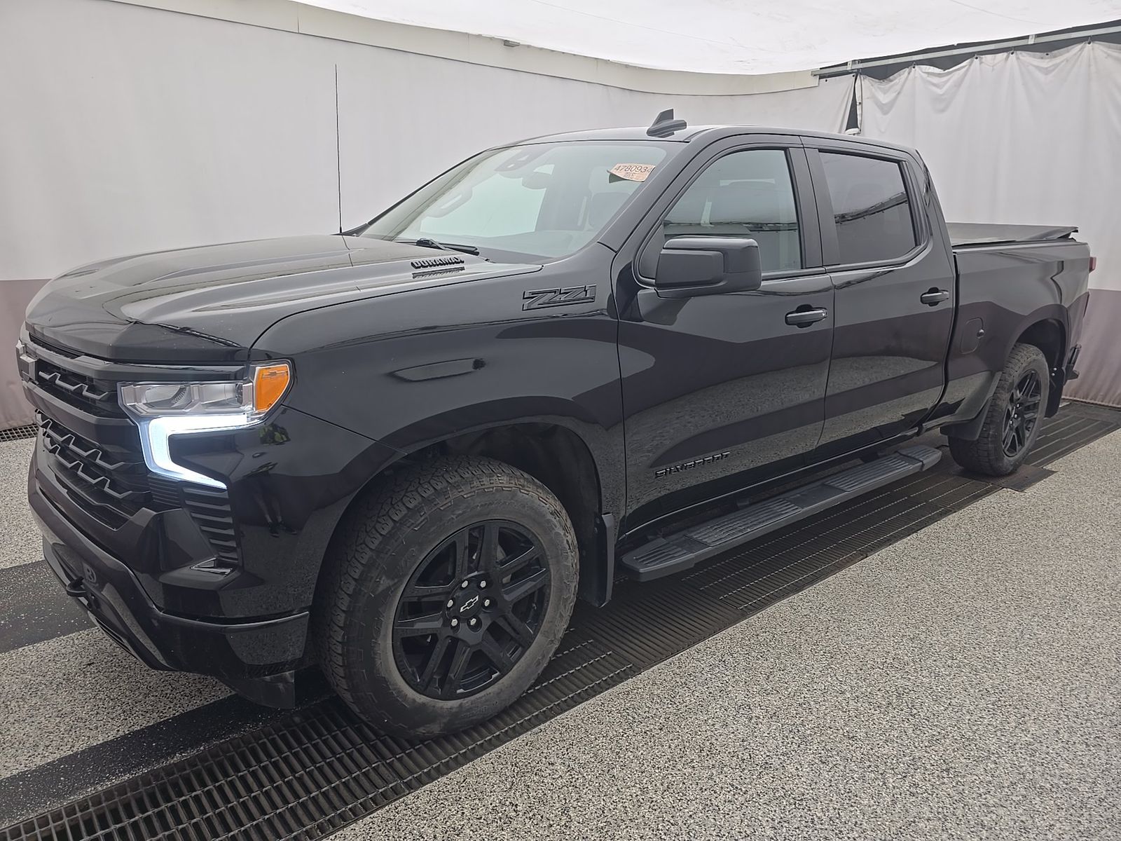 2024 Chevrolet Silverado 1500 RST AWD