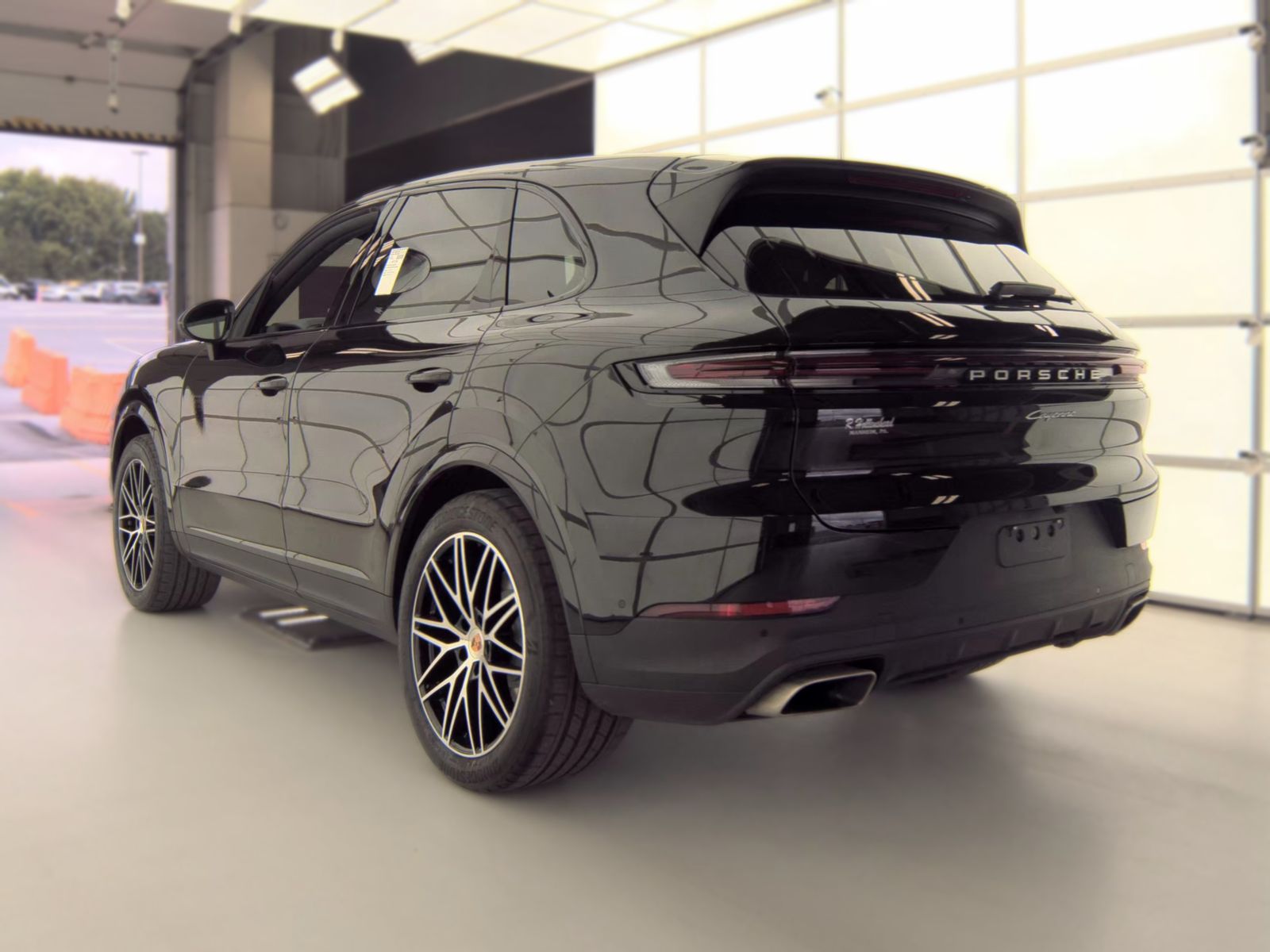 PORSCHE CAYENNE - 9