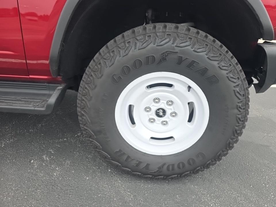 FORD BRONCO - 10