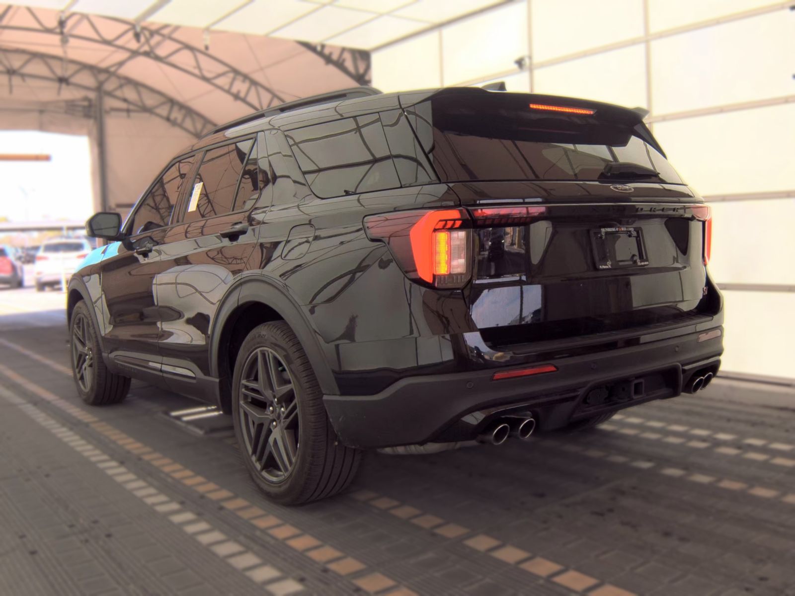 2025 Ford Explorer ST RWD
