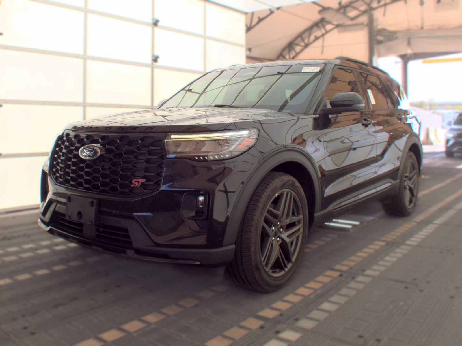 2025 Ford Explorer ST RWD