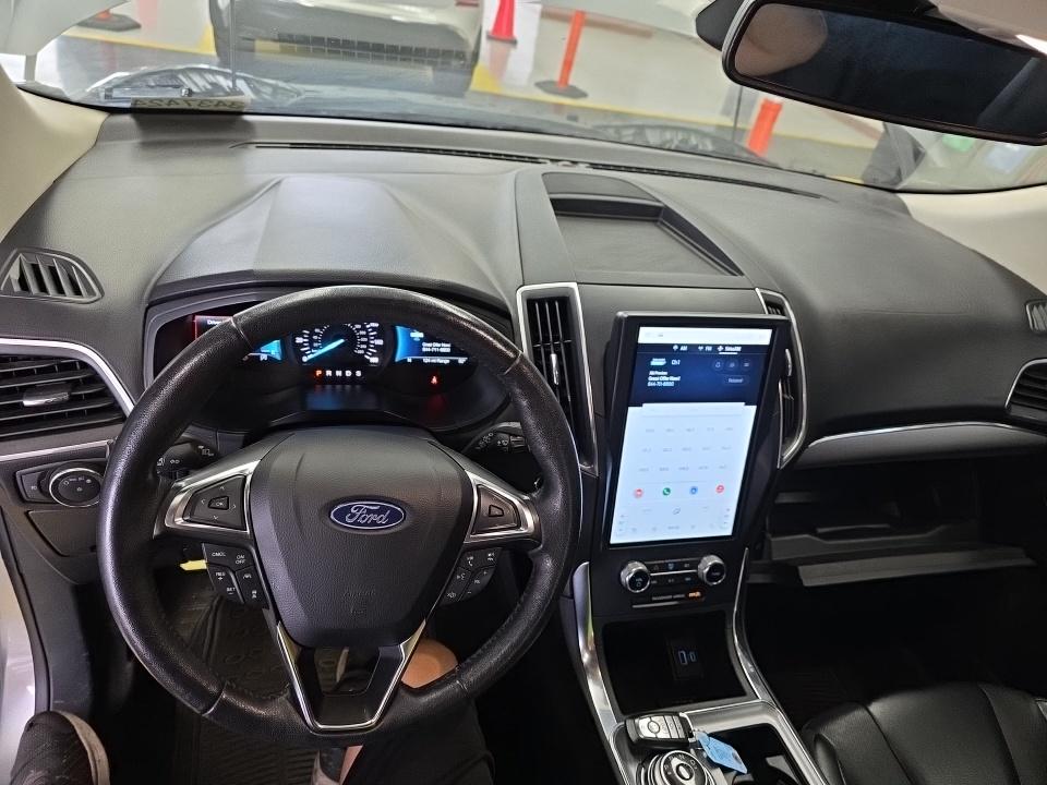 2022 Ford Edge Titanium AWD