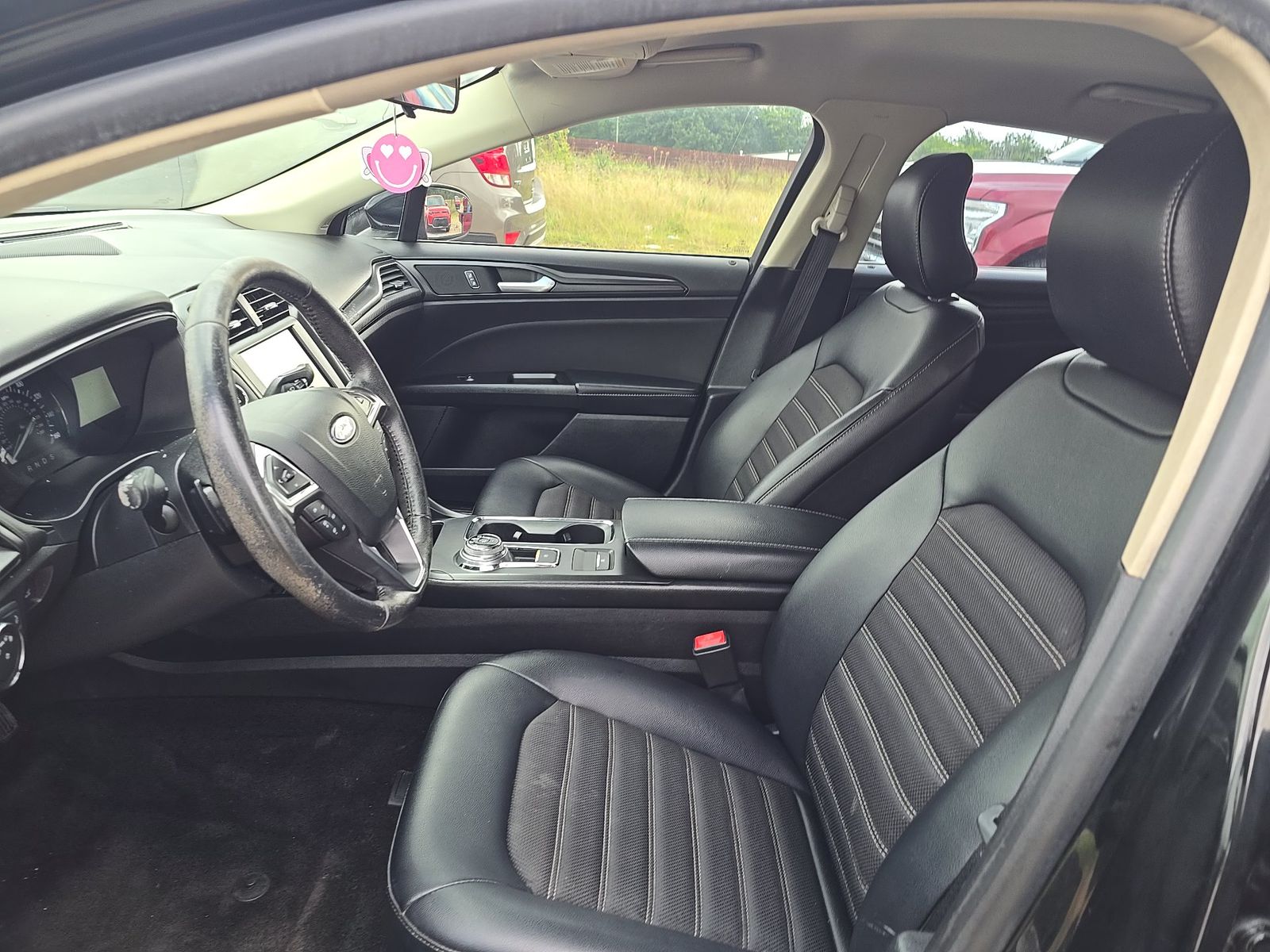 FORD FUSION - 8