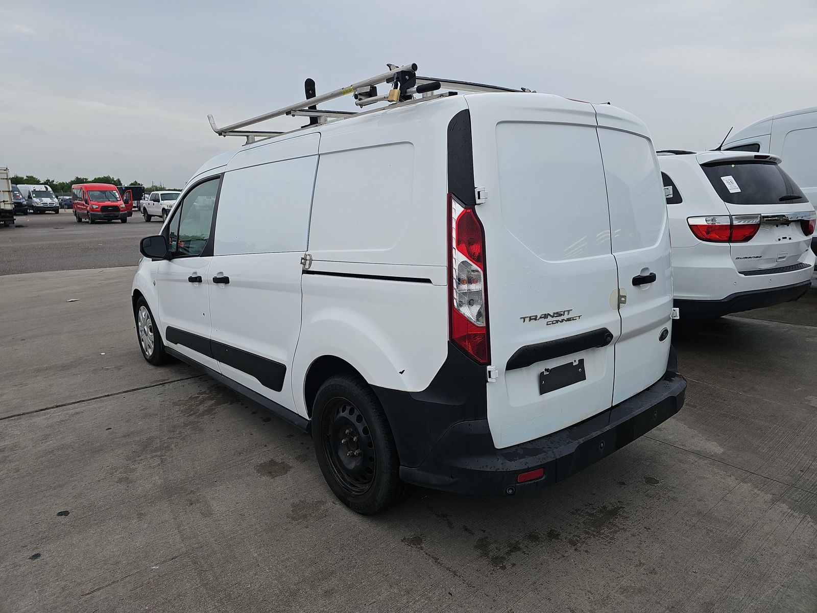 FORD TRANSIT CONNECT - 7