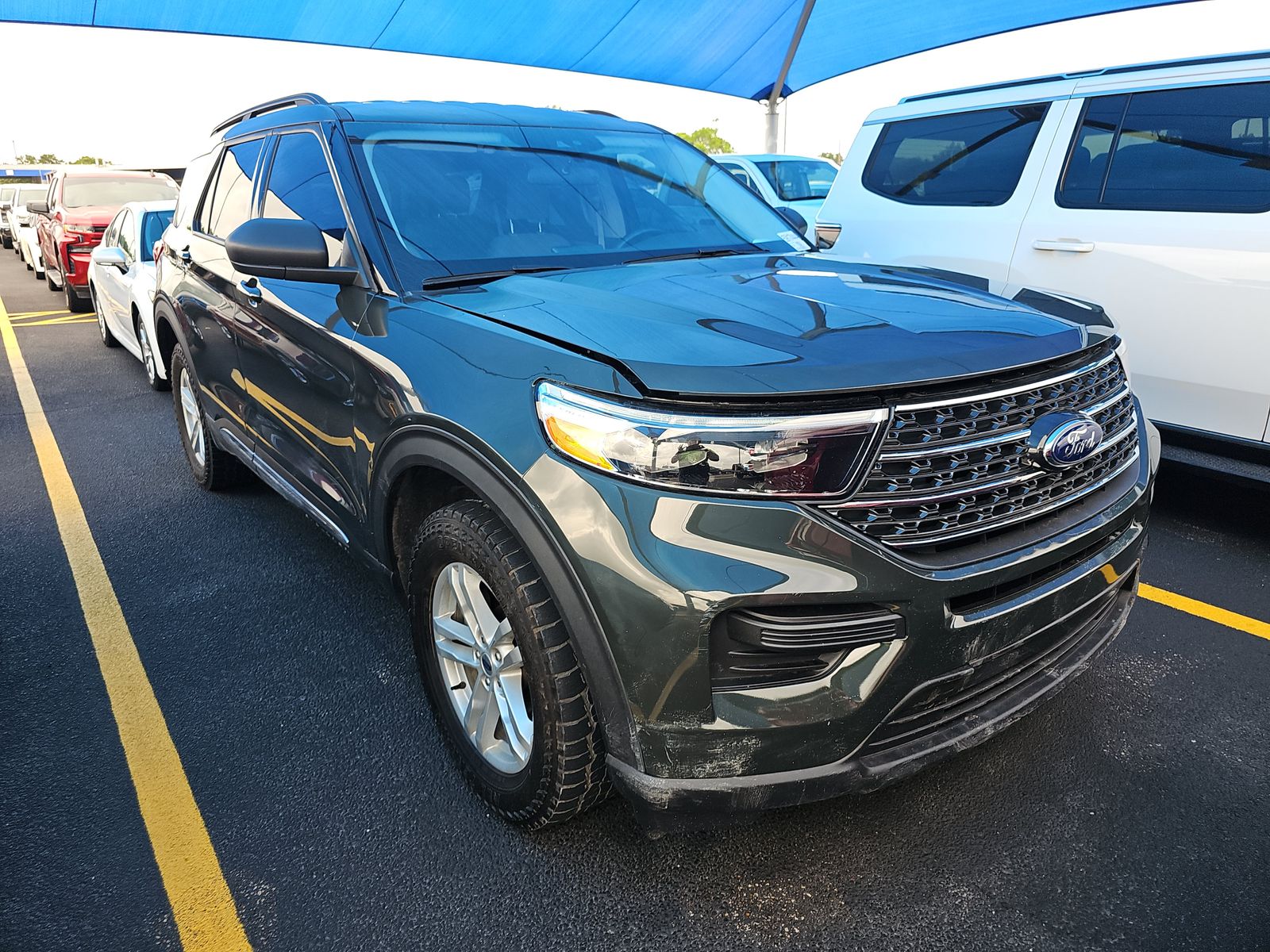 FORD EXPLORER - 4