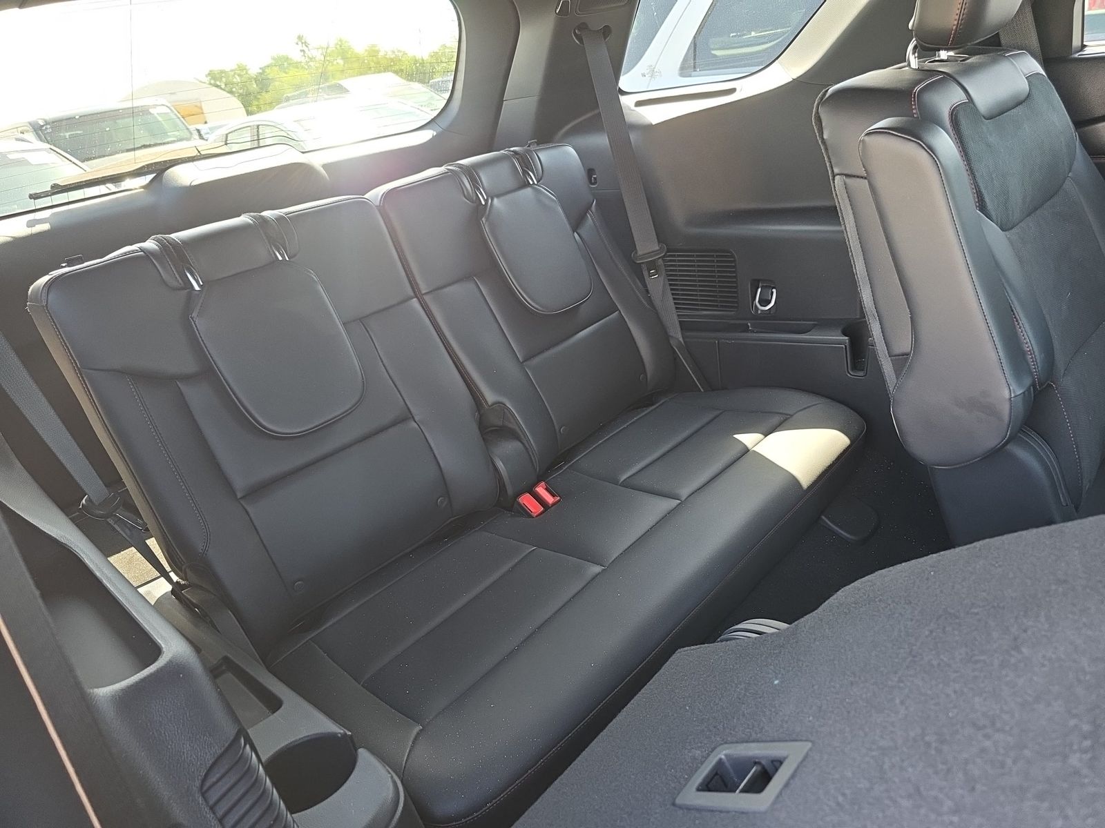 2025 Ford Explorer ST RWD