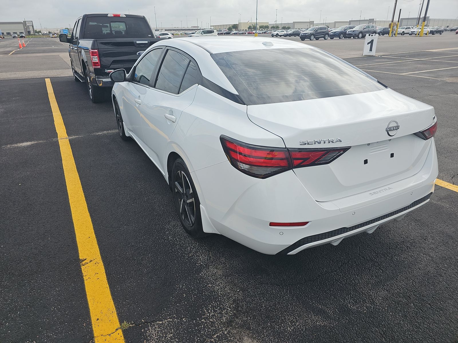 NISSAN SENTRA - 7