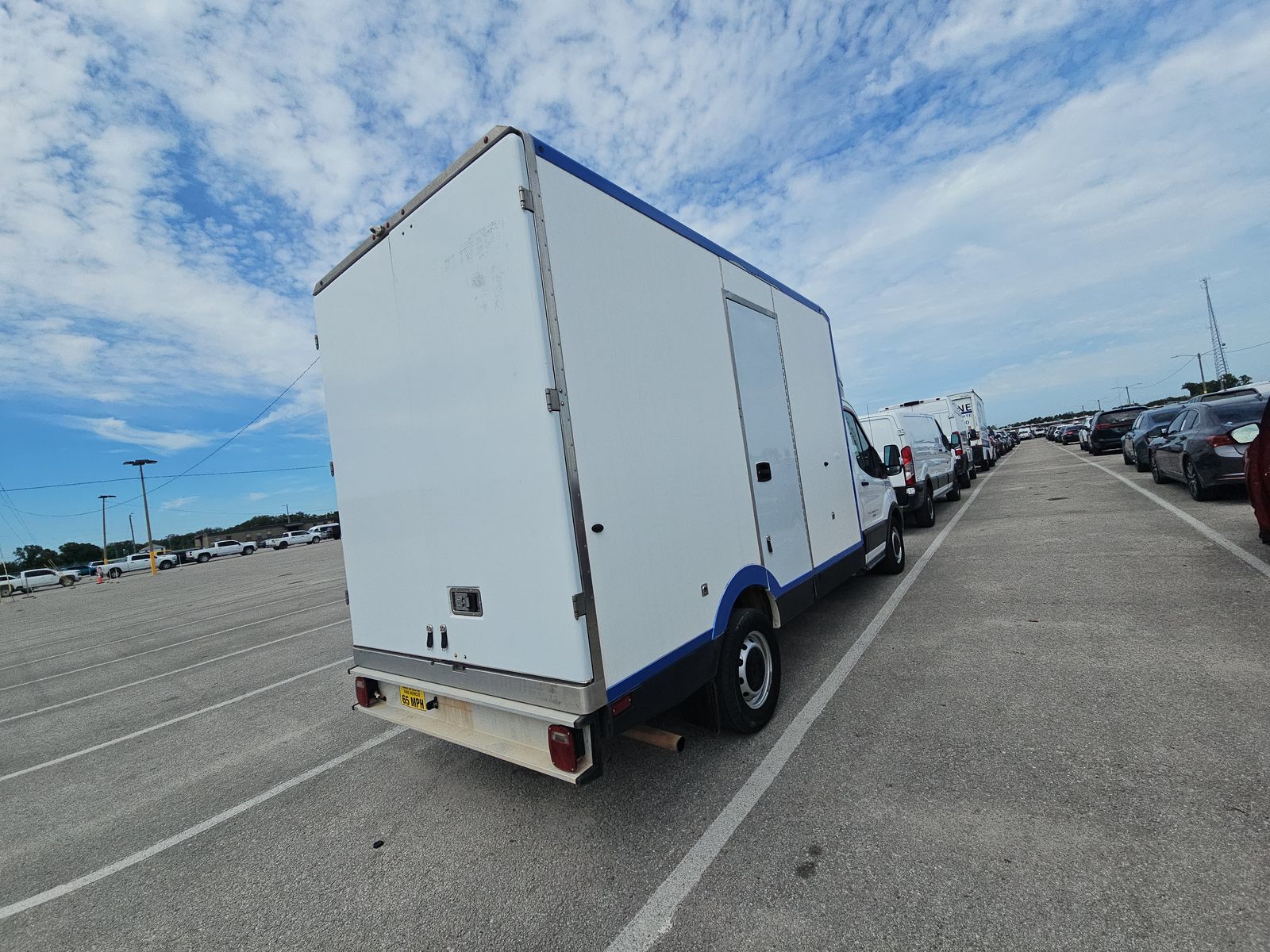 FORD TRANSIT 350 - 5