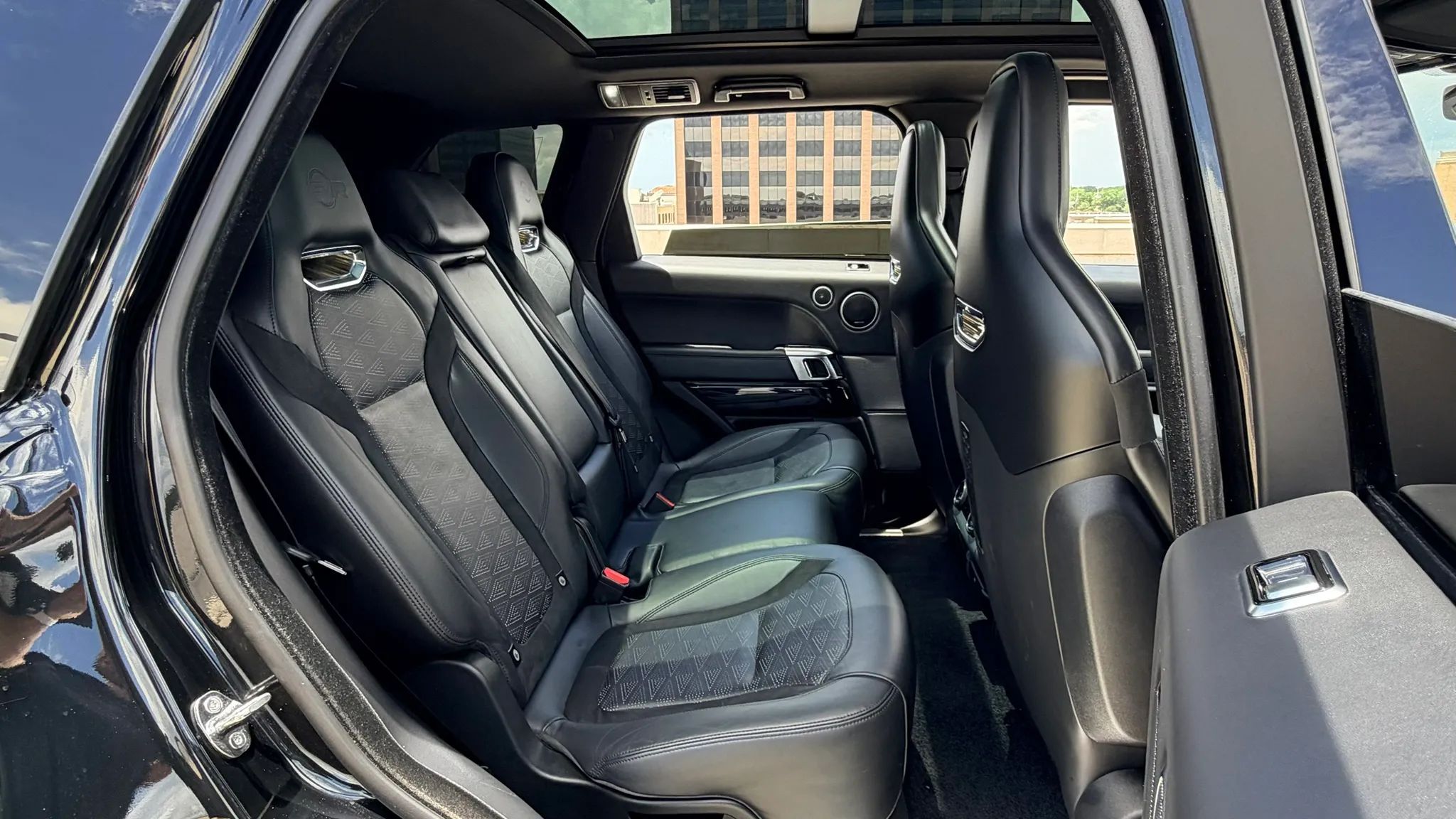 2020 Land Rover Range Rover Sport SVR AWD