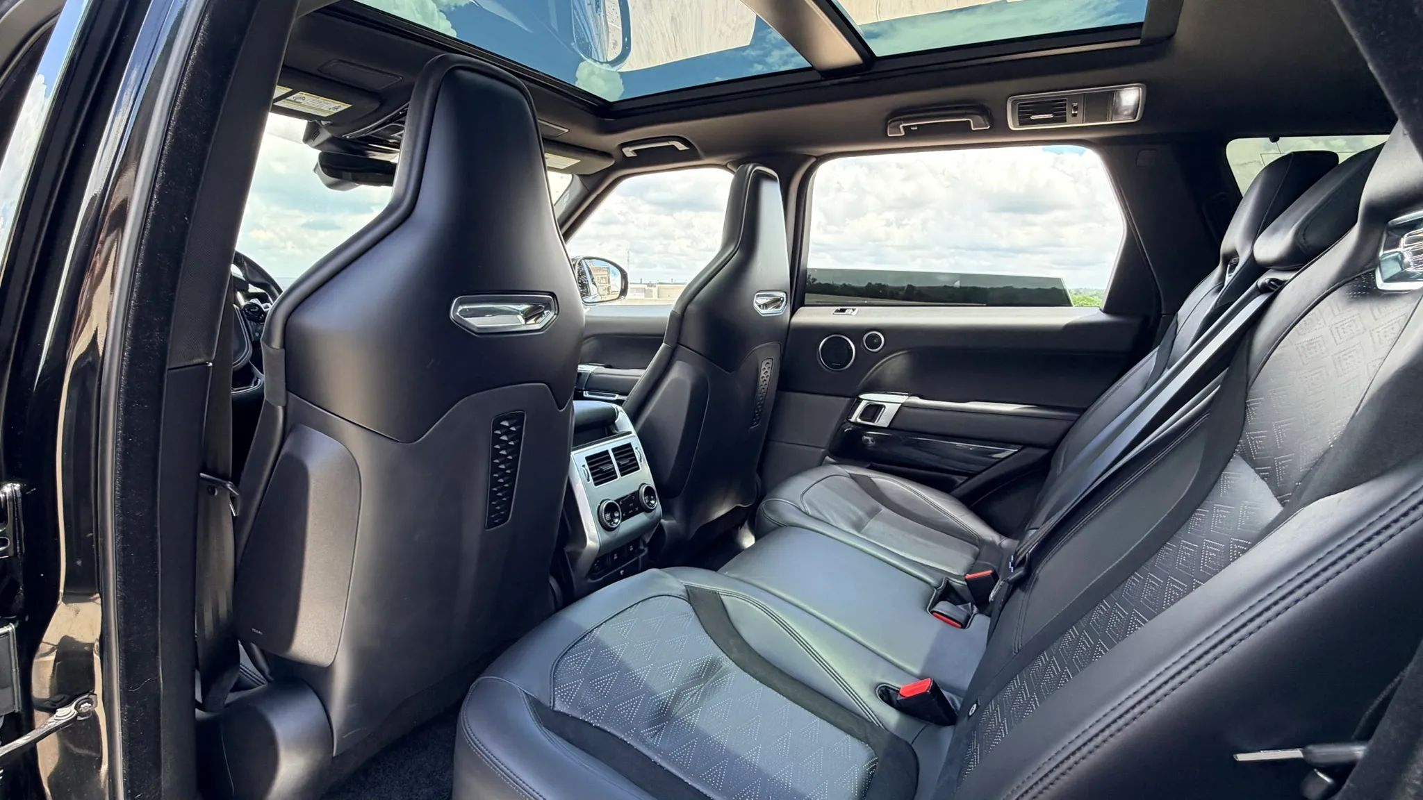 2020 Land Rover Range Rover Sport SVR AWD