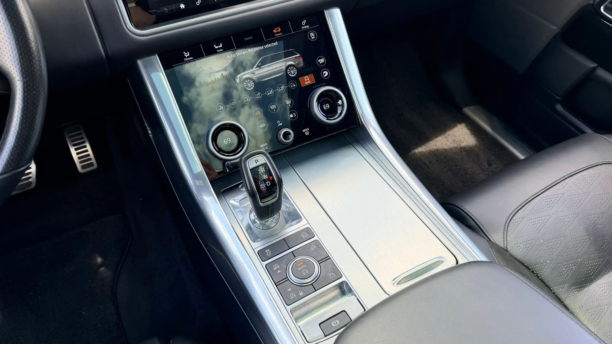 2020 Land Rover Range Rover Sport SVR AWD