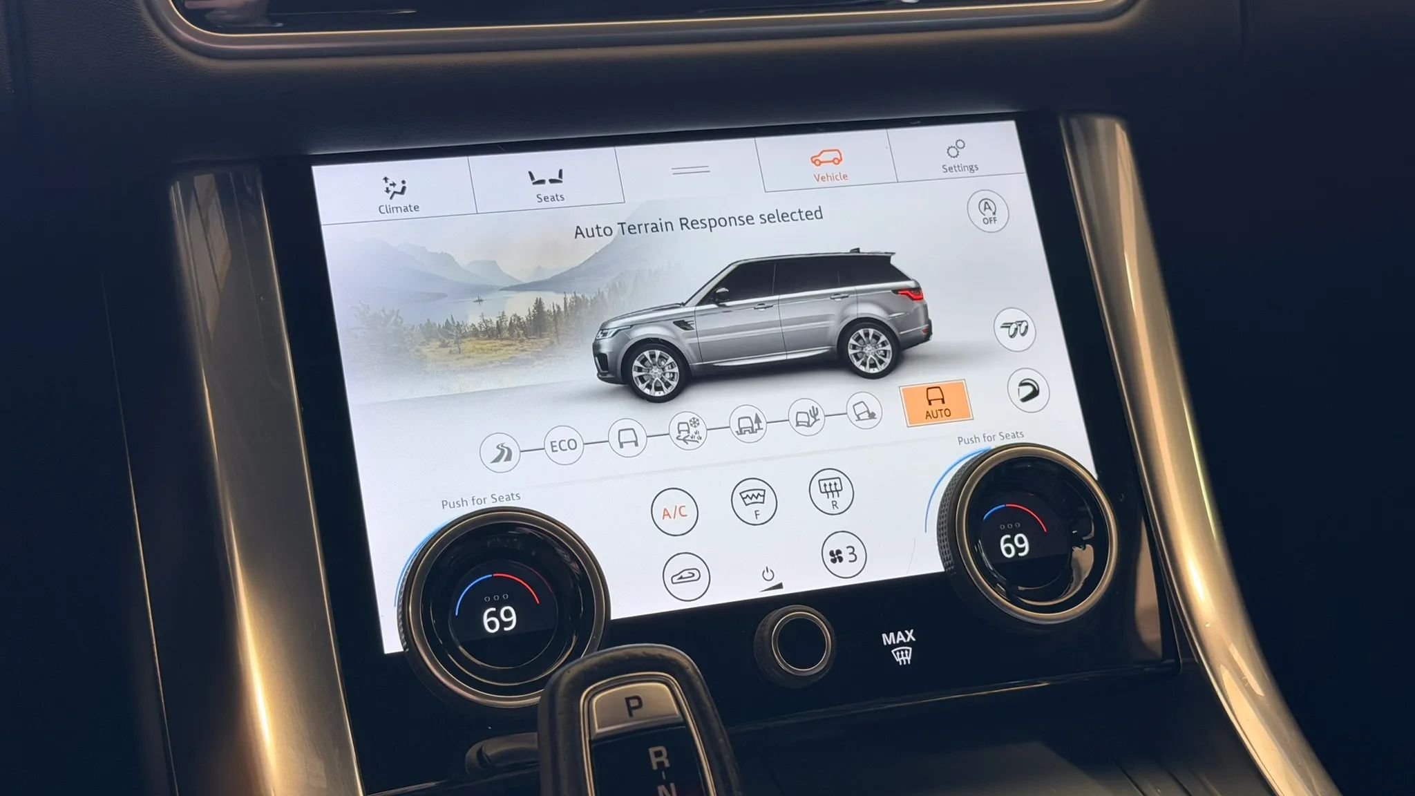 2020 Land Rover Range Rover Sport SVR AWD