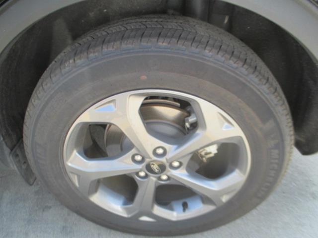 FORD ESCAPE - 10