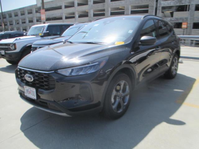 FORD ESCAPE - 1