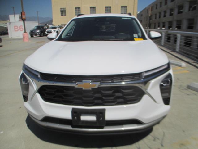 CHEVROLET TRAX - 3