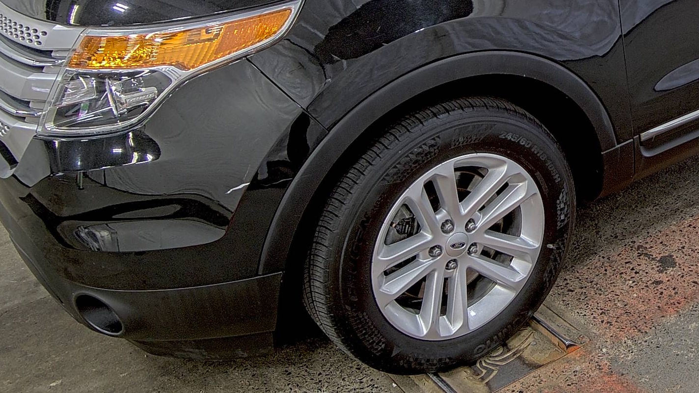 FORD EXPLORER - 8