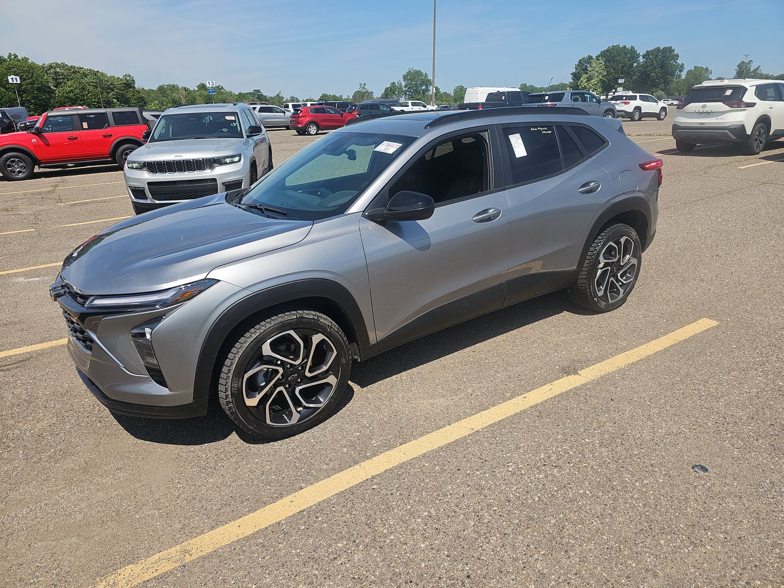 CHEVROLET TRAX - 1