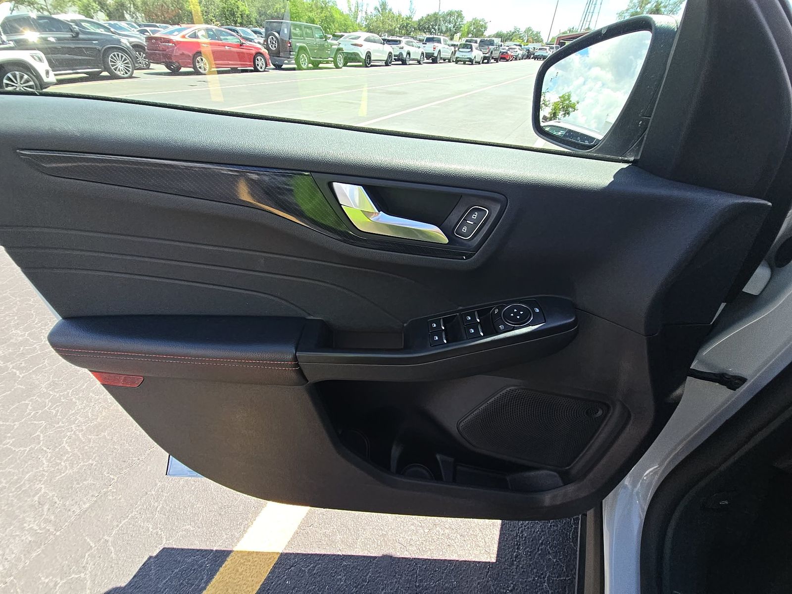 2025 Ford Escape ST-Line AWD