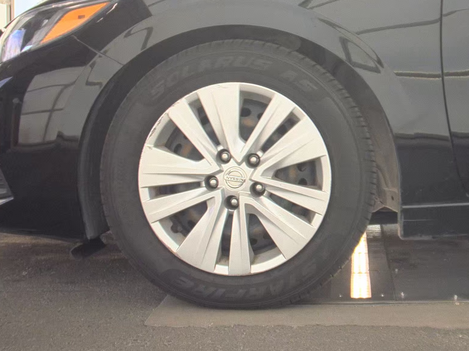 NISSAN SENTRA - 10
