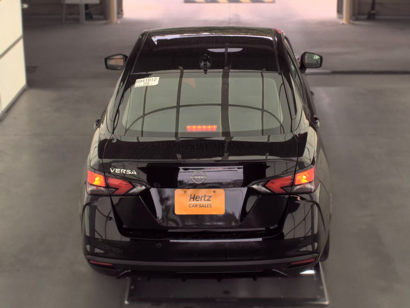 NISSAN VERSA - 7
