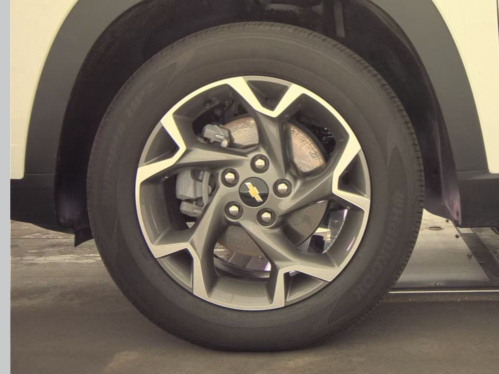 CHEVROLET TRAX - 10