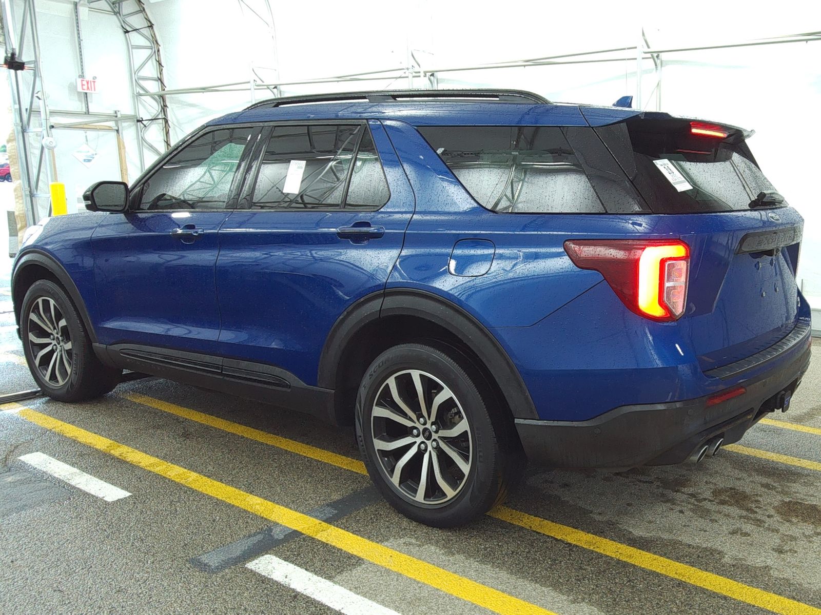 FORD EXPLORER - 7