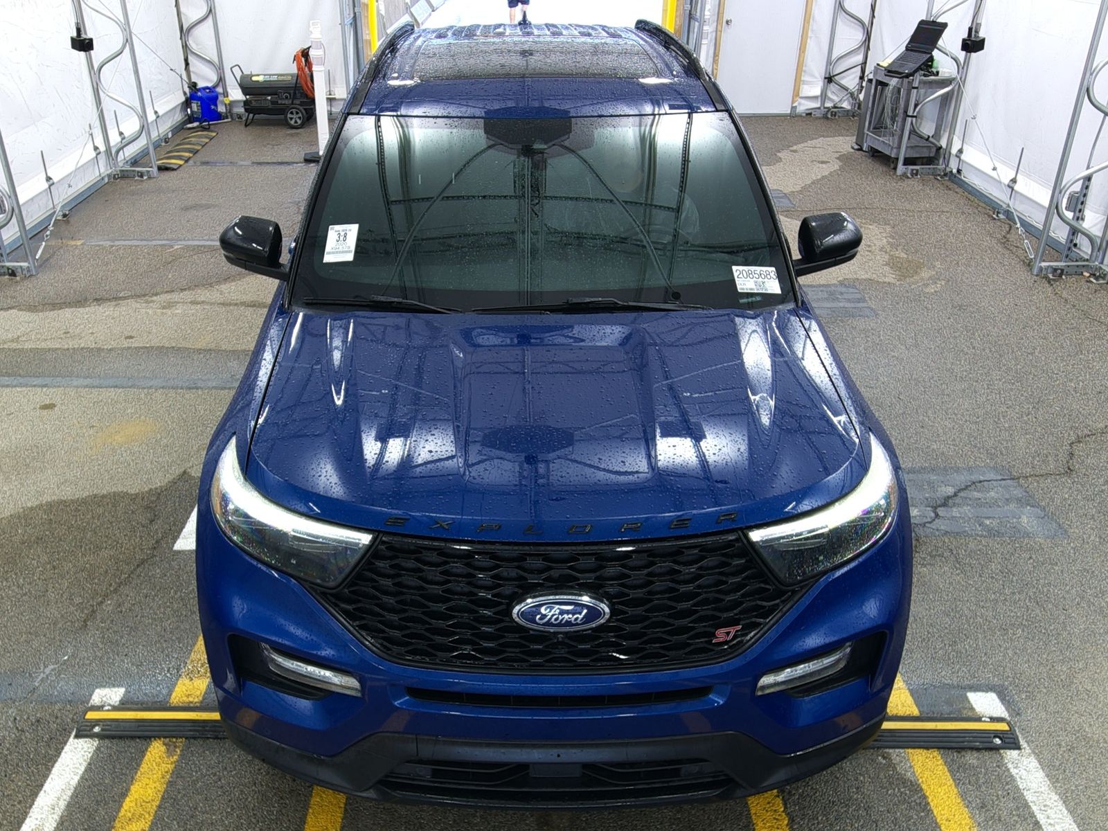 FORD EXPLORER - 3