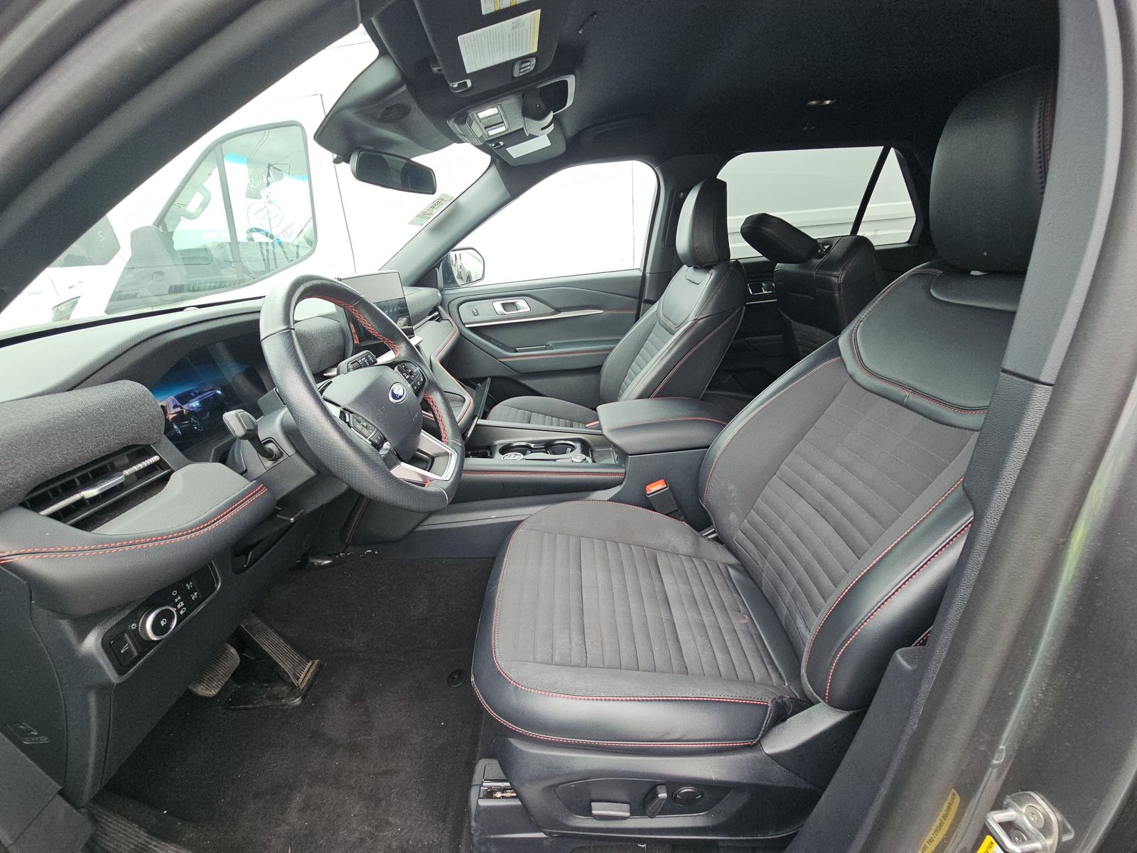 FORD EXPLORER - 8