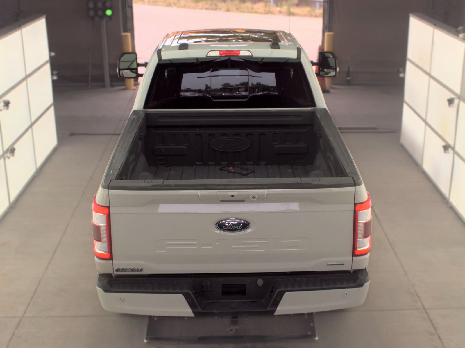 2023 Ford F-150 Lariat AWD