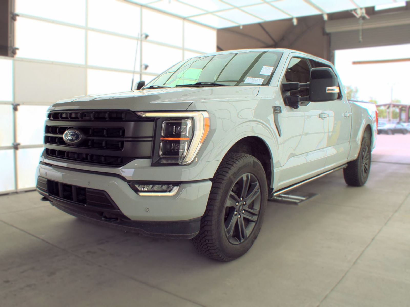 2023 Ford F-150 Lariat AWD