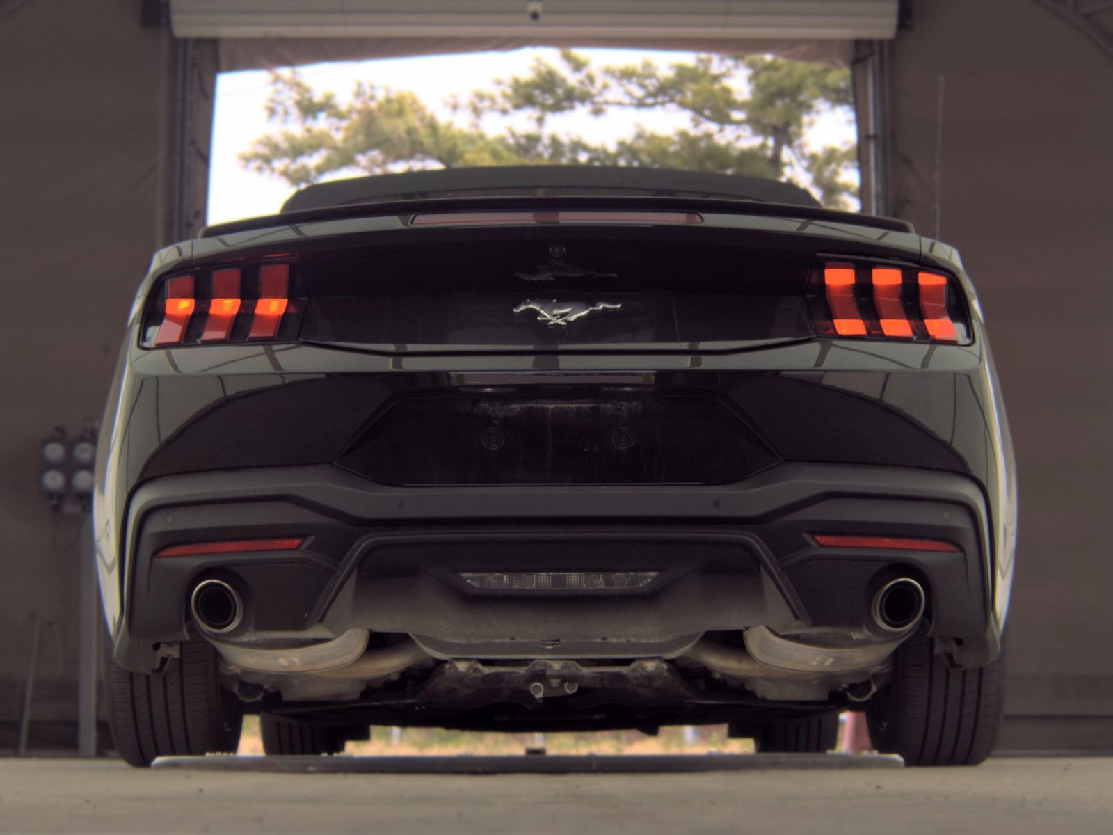 2025 Ford Mustang EcoBoost Premium RWD