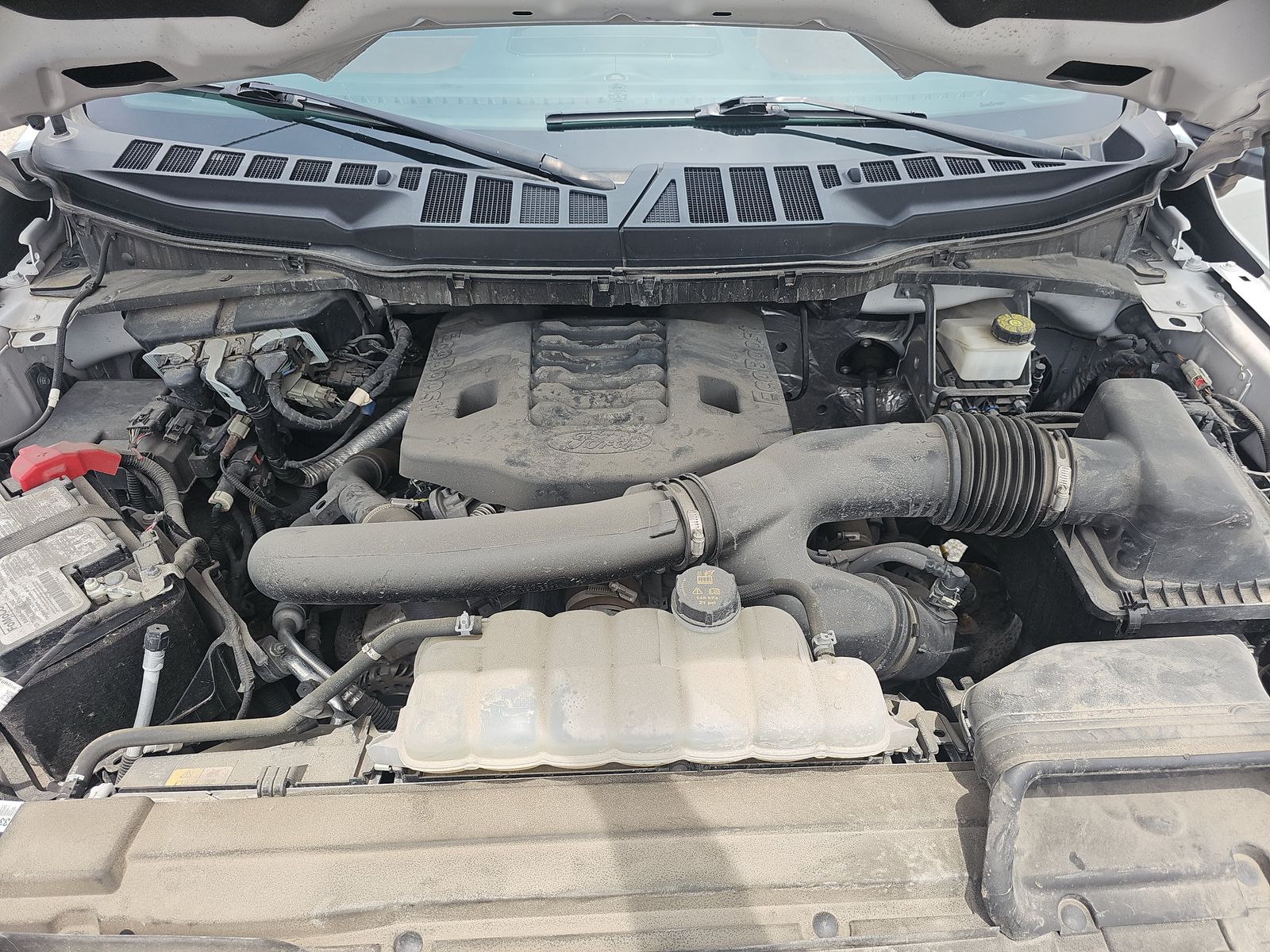 2023 Ford F-150 Lariat AWD