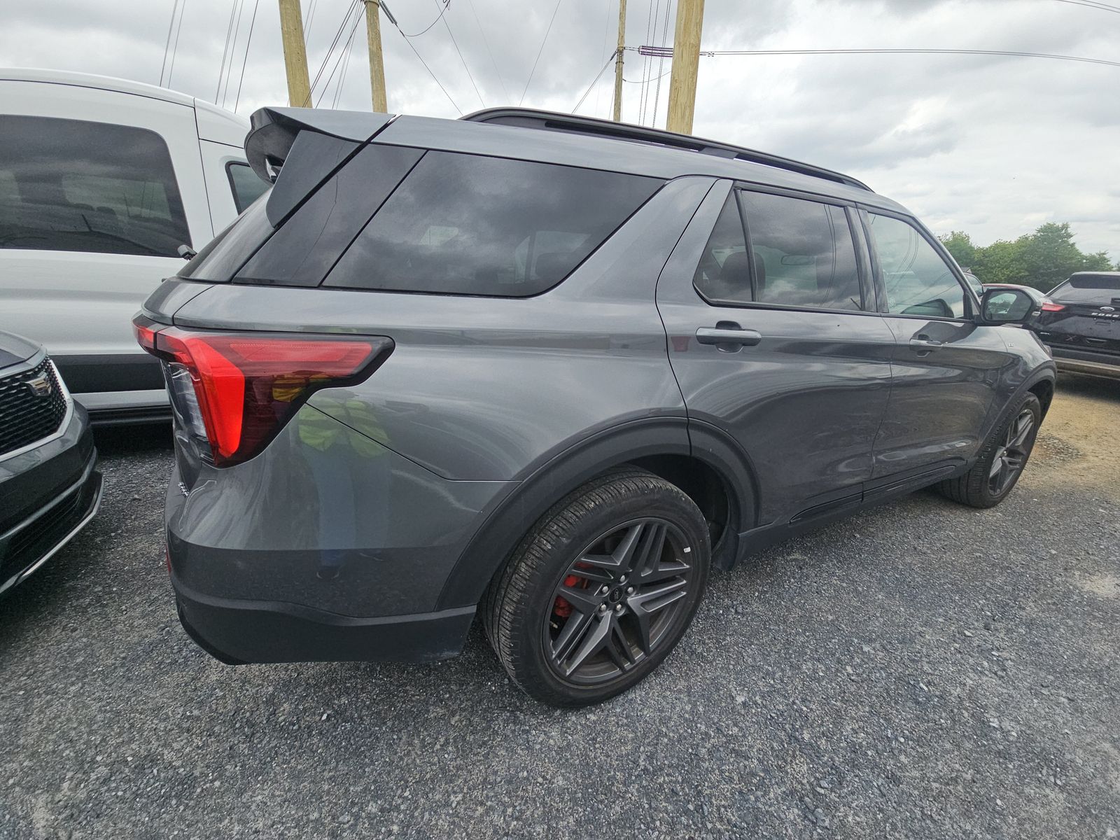 FORD EXPLORER - 5